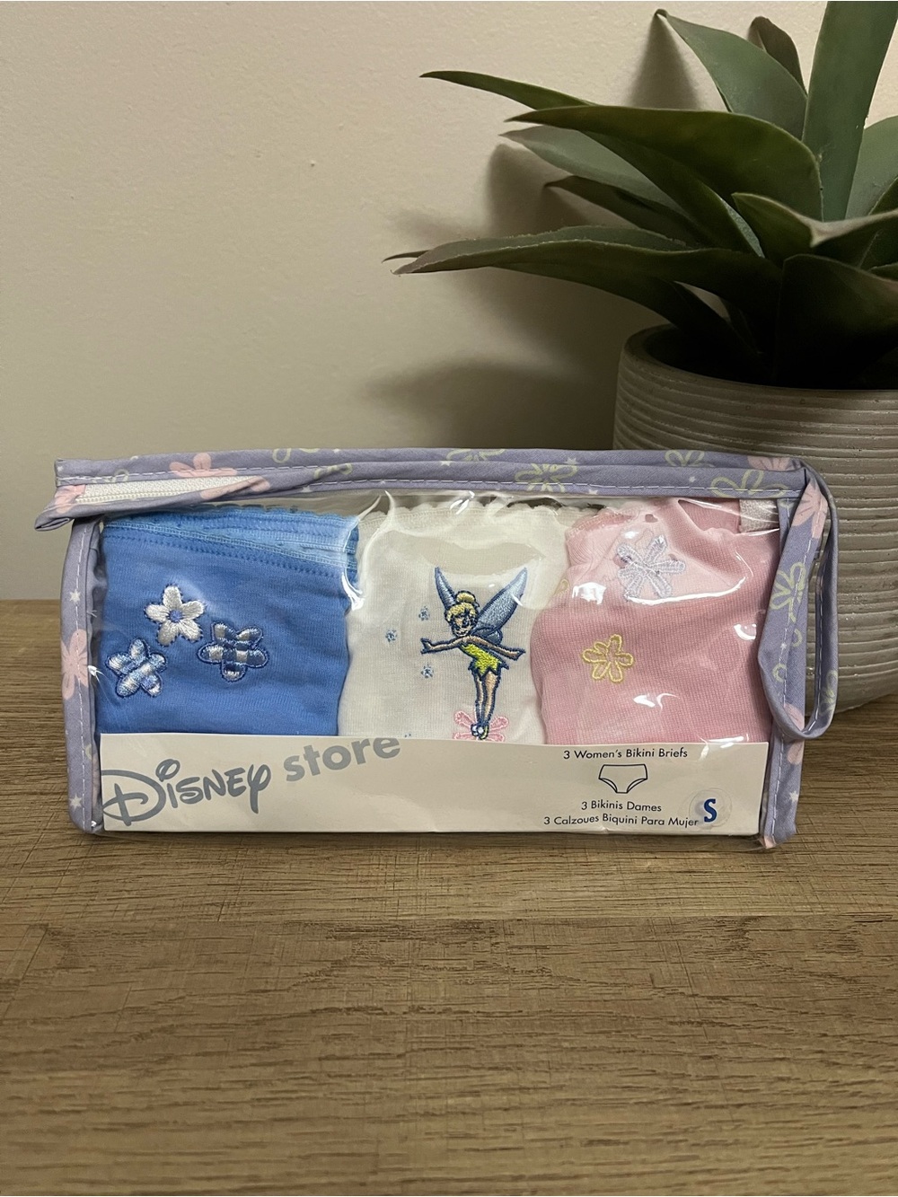 Women’s Small NWT Disney Vintage Tinkerbell Underwear